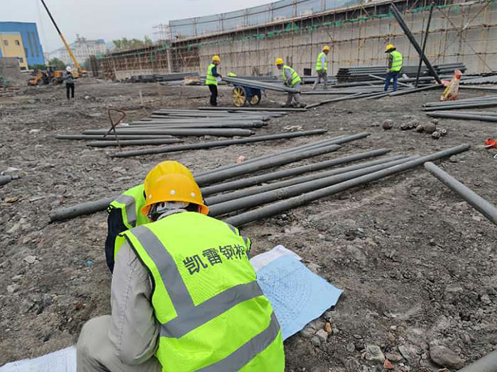 偃师螺栓球网架结构